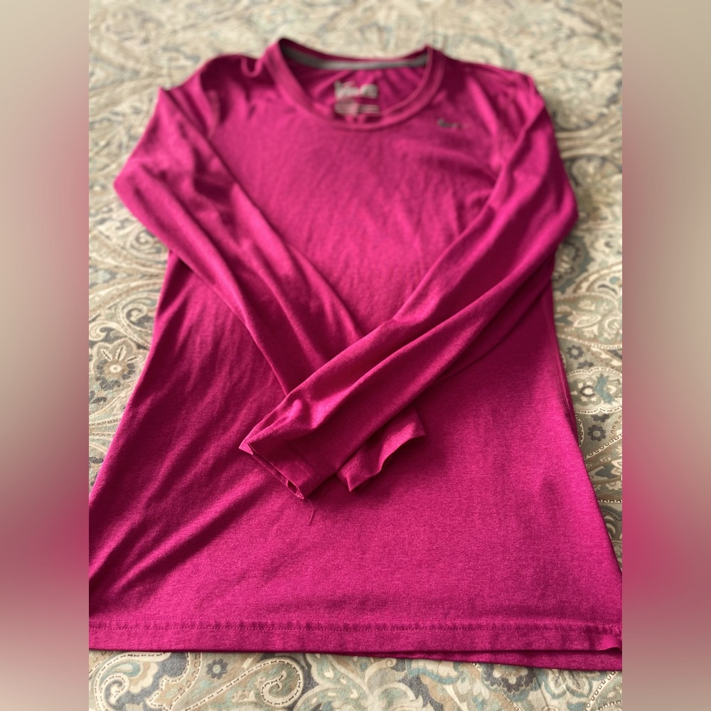 Women’s Nike Dry Fit Long Sleeve Tee